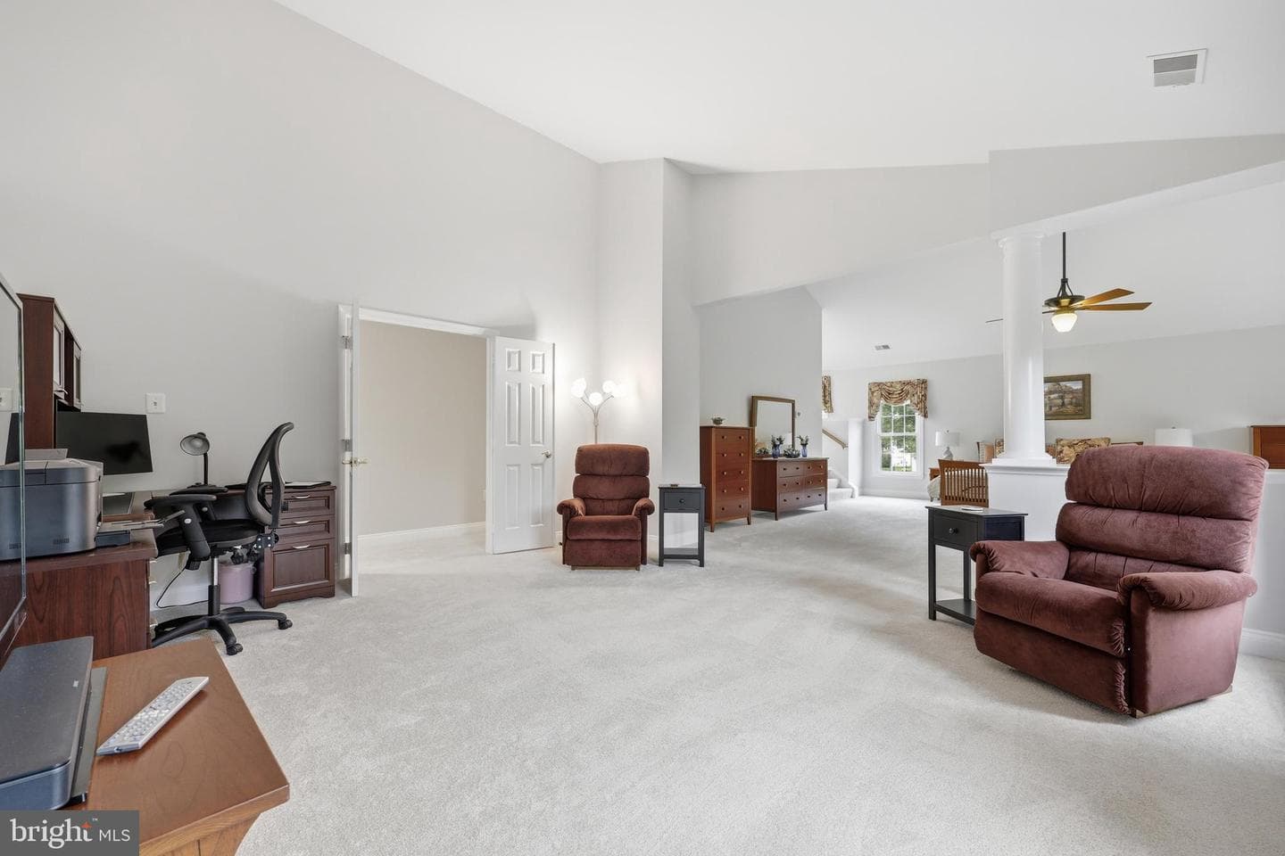 5019 Tothill photo 30