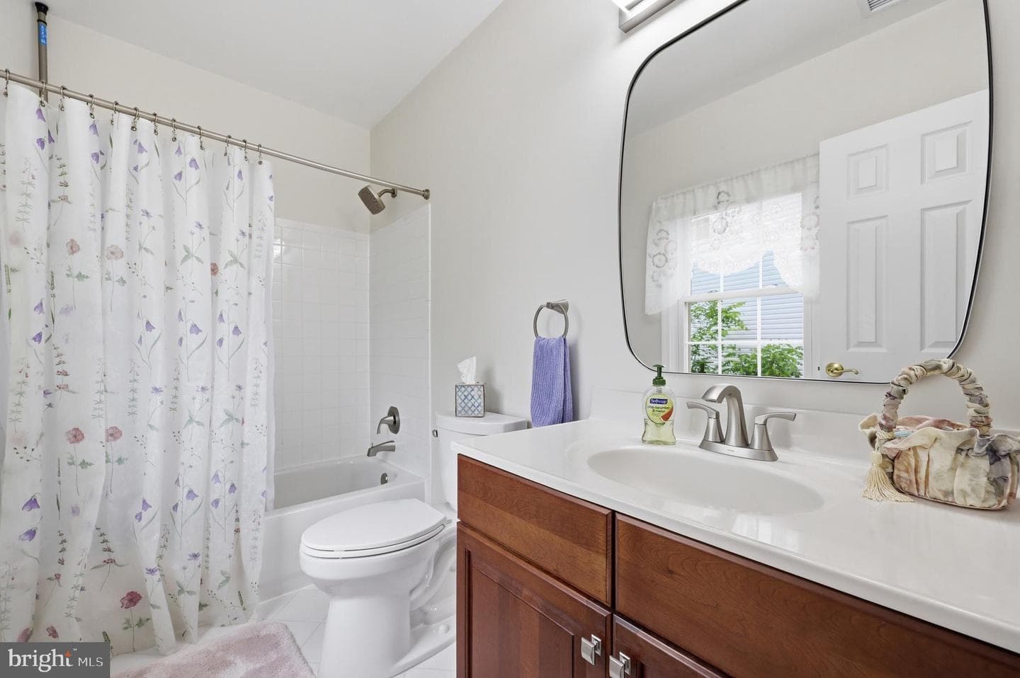 5019 Tothill photo 38