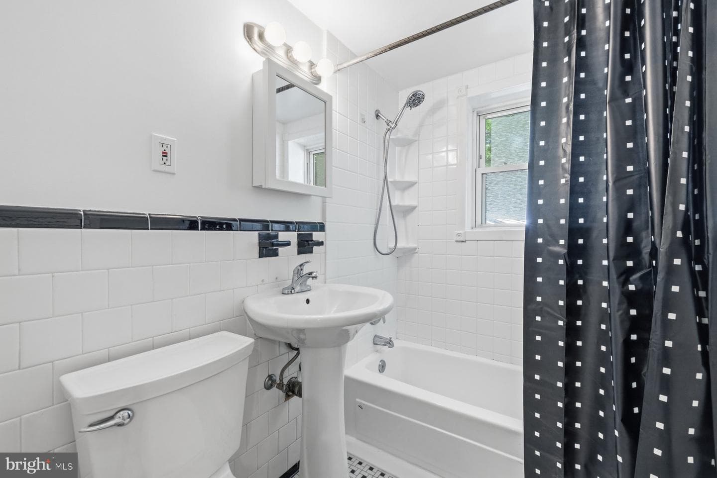 4803 Wellington Drive #102 photo 13