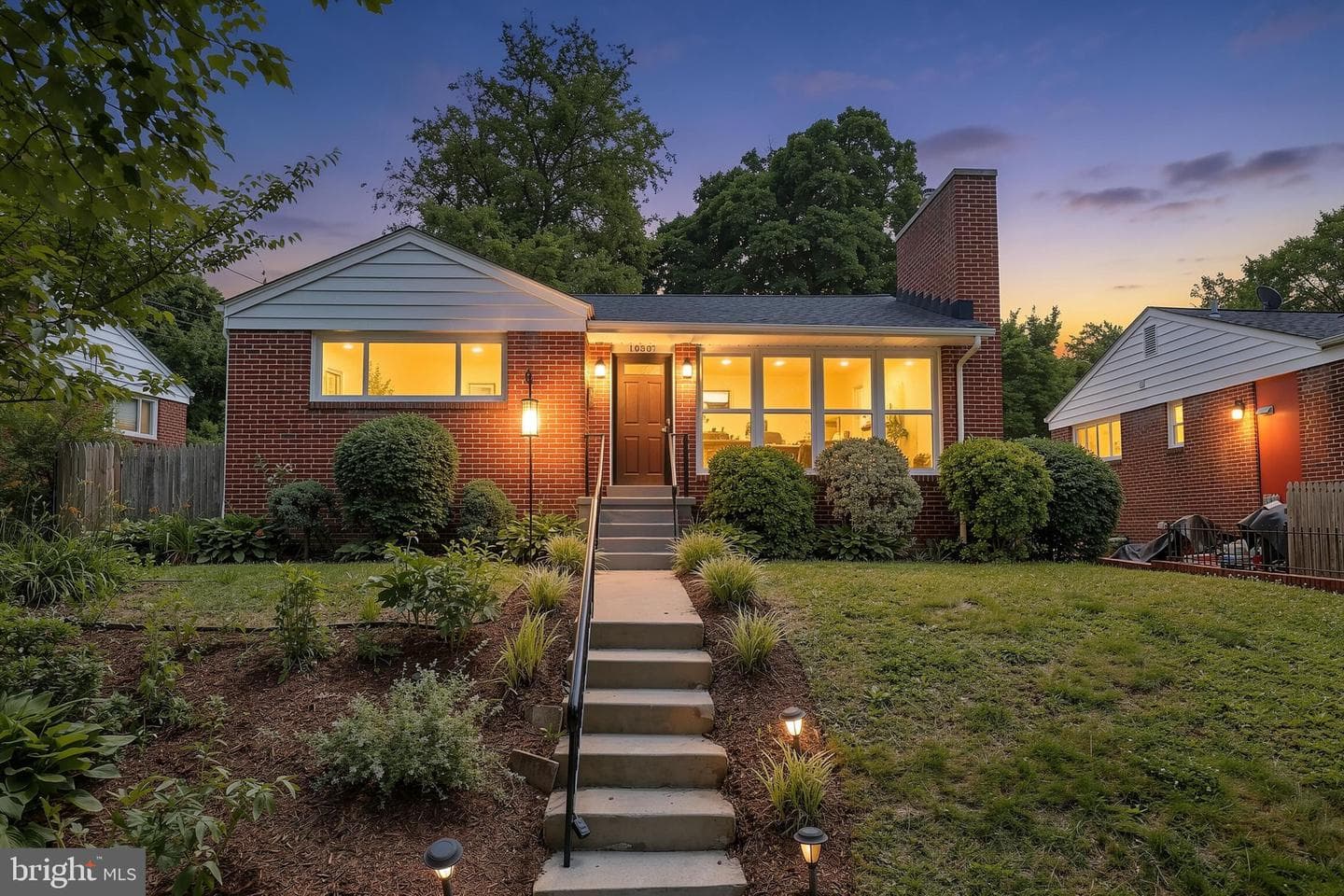 10307 Insley Street photo 1