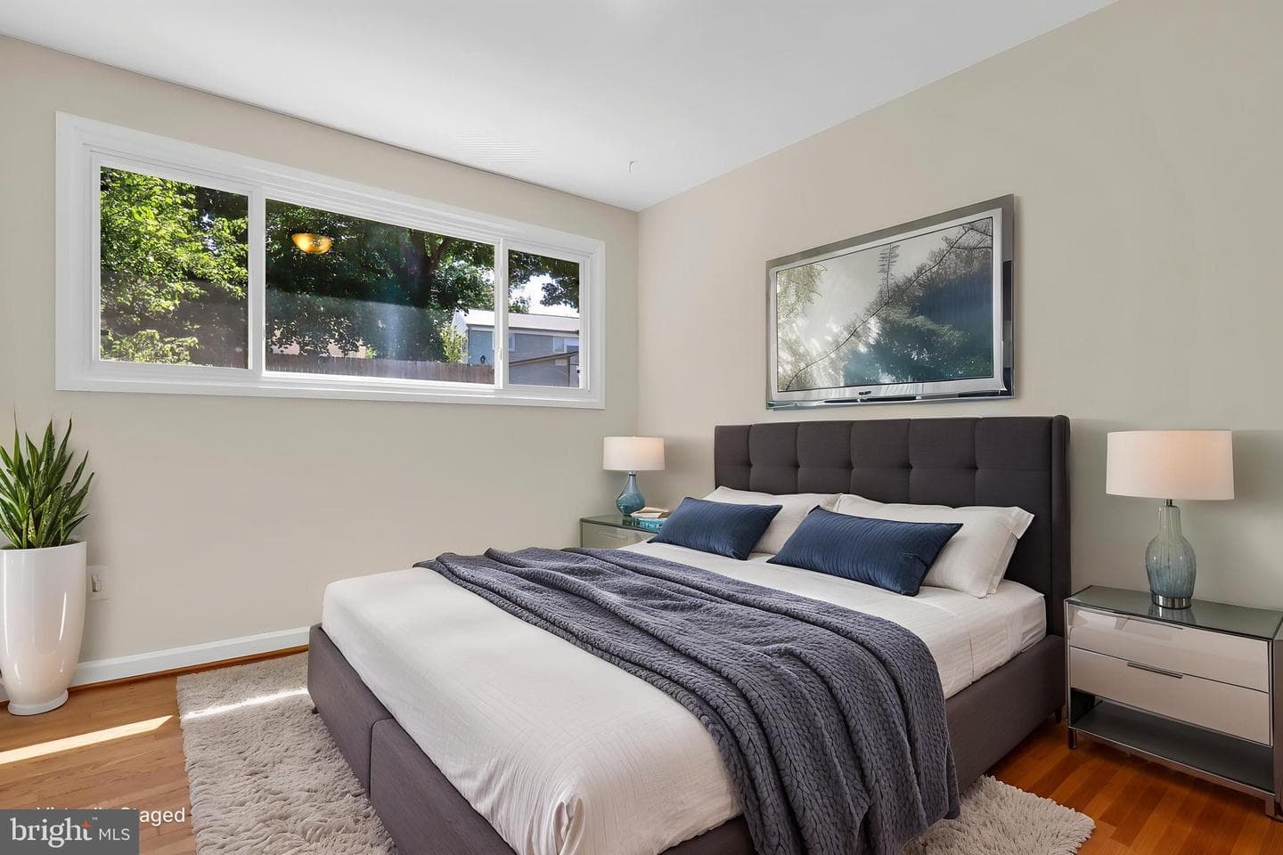 10307 Insley Street photo 12