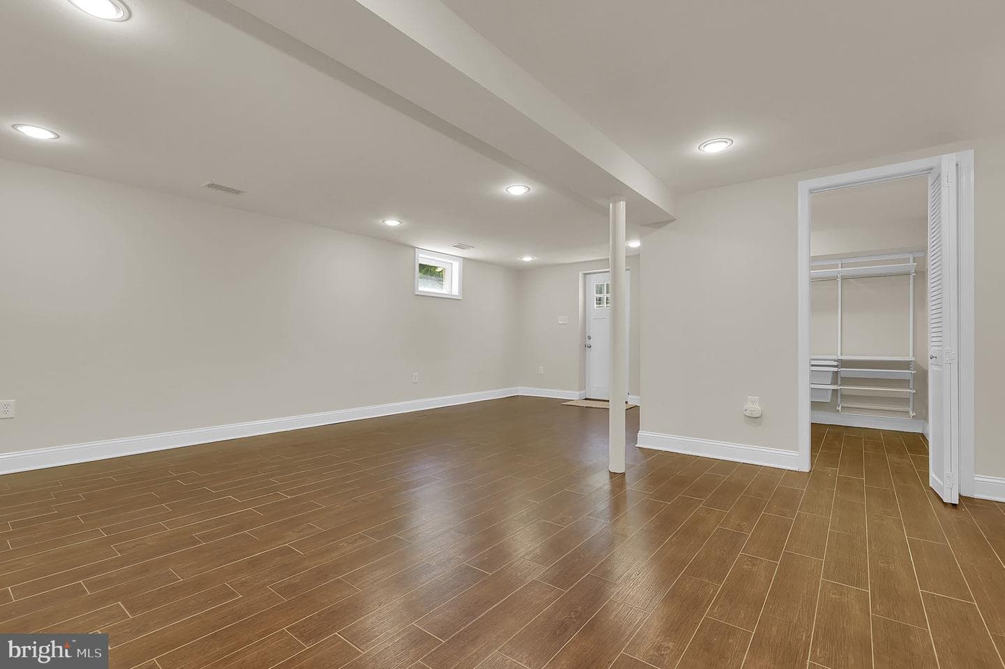 10307 Insley Street photo 25