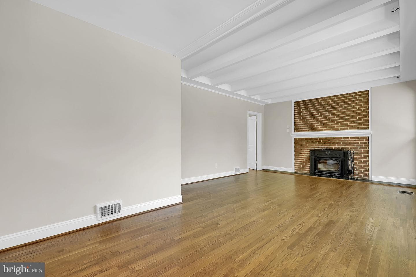 10307 Insley Street photo 8