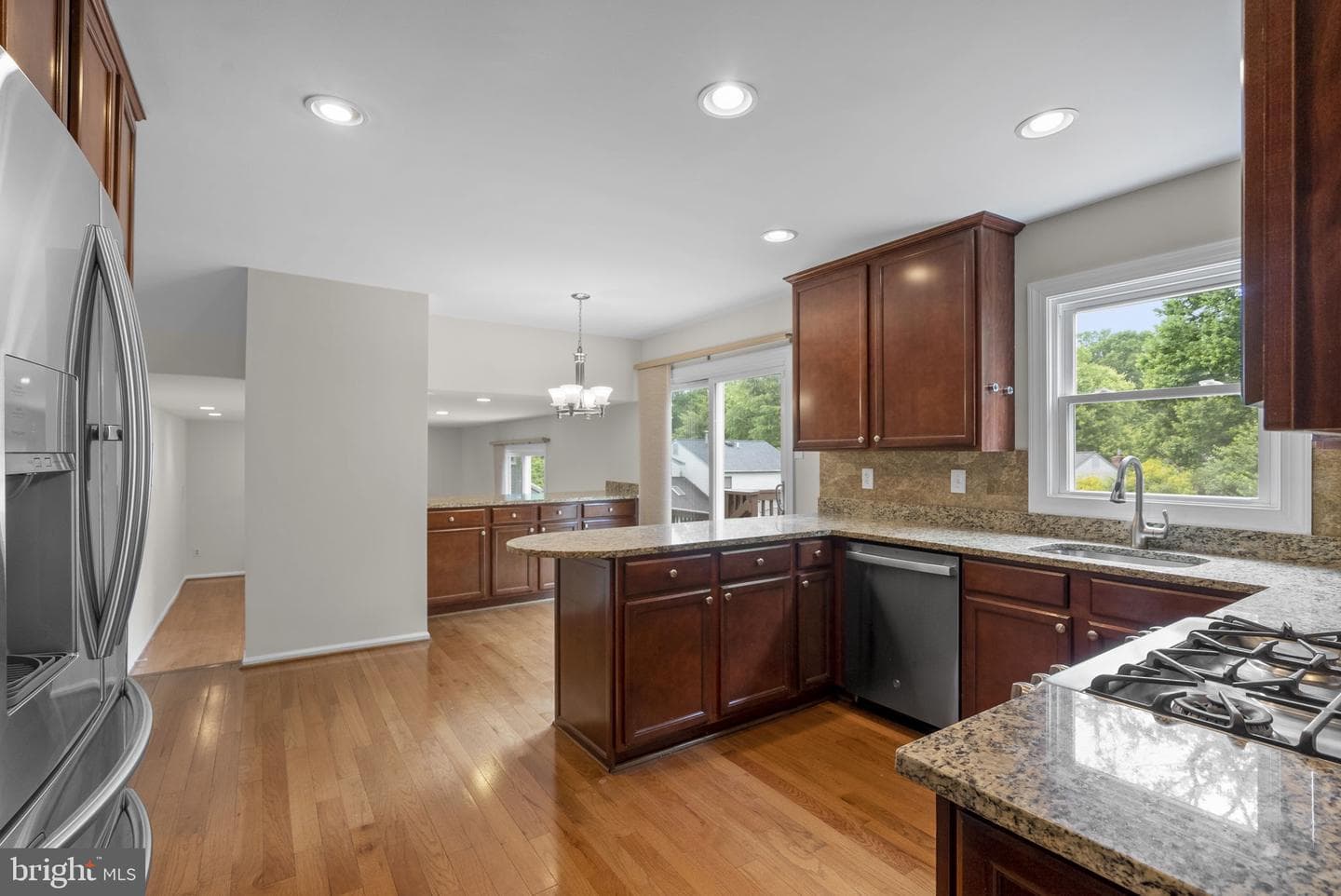 1119 Halesworth Drive photo 11