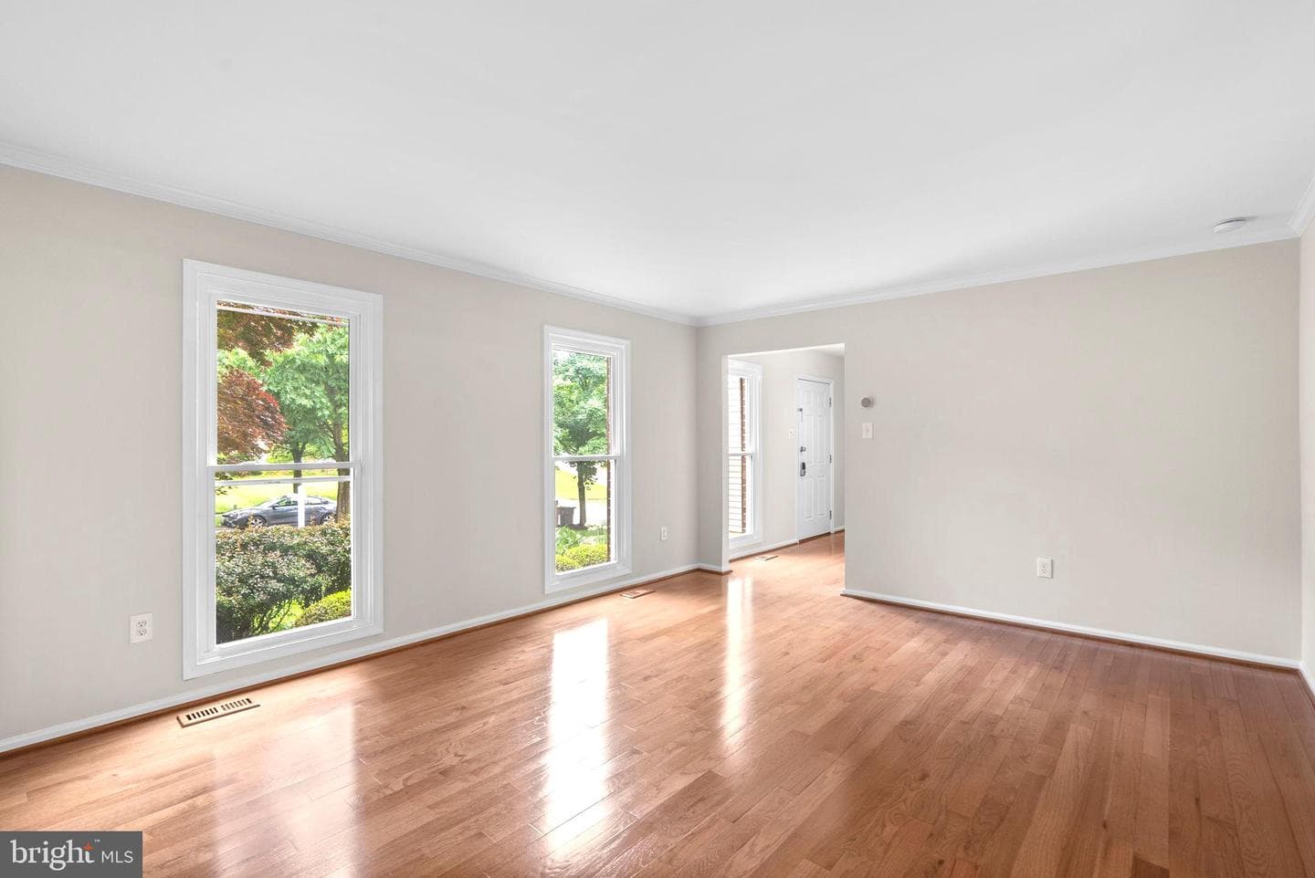 1119 Halesworth Drive photo 8