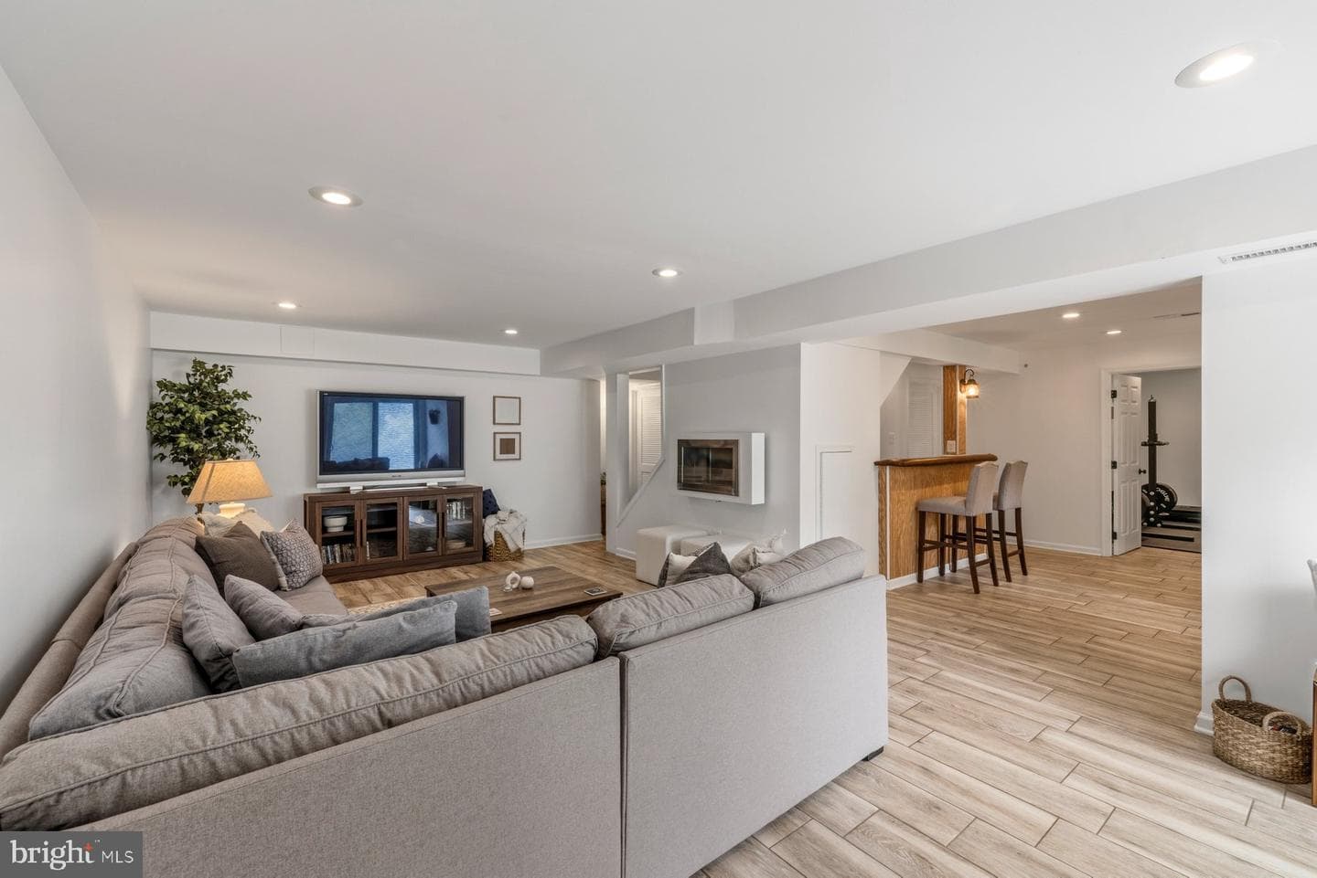 14212 Ansted Road photo 35