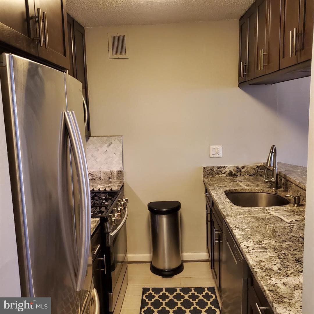 11801 Rockville Pike #709 photo 3