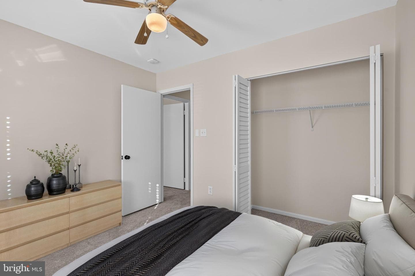 11000 Lopa Lane photo 25