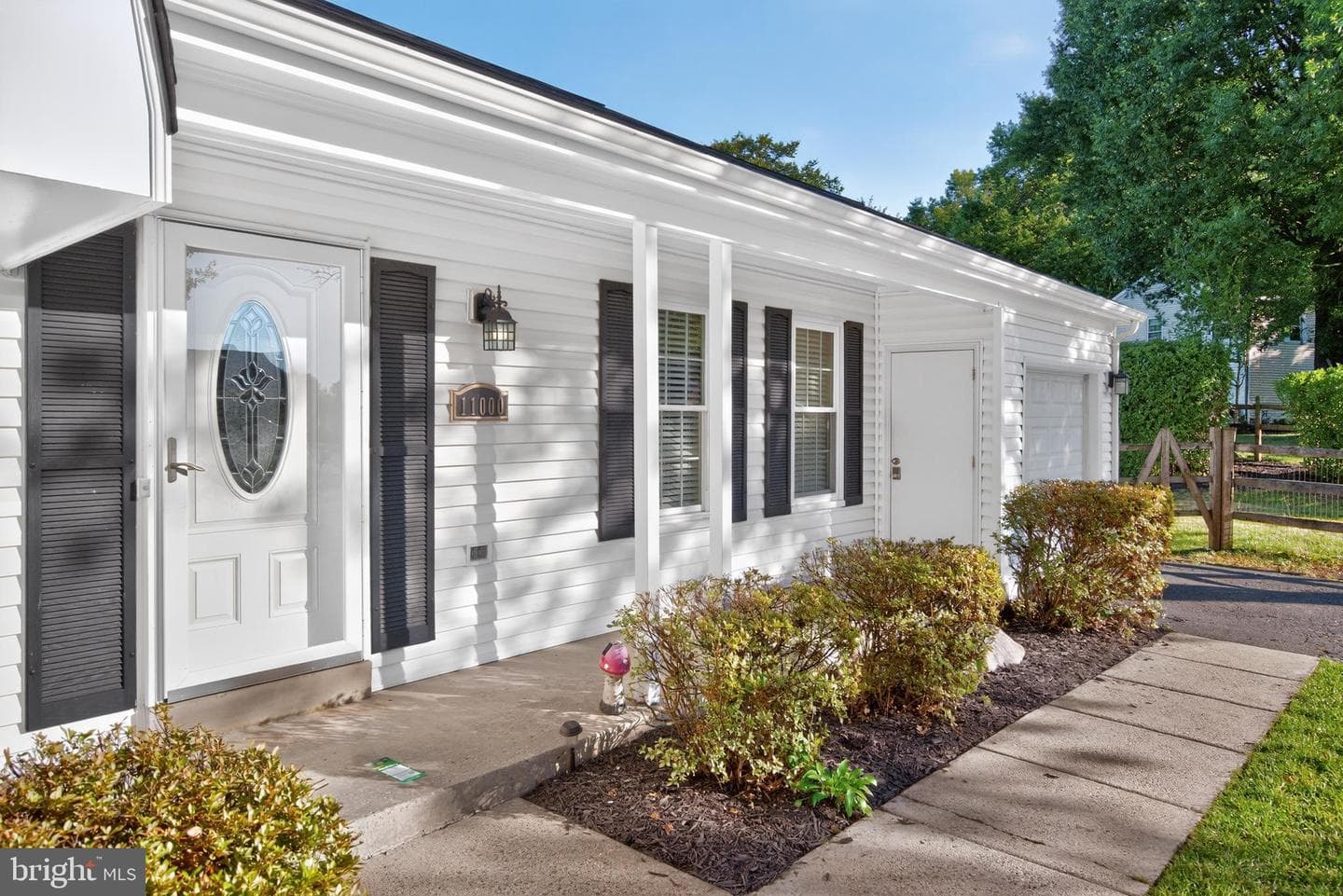 11000 Lopa Lane photo 3