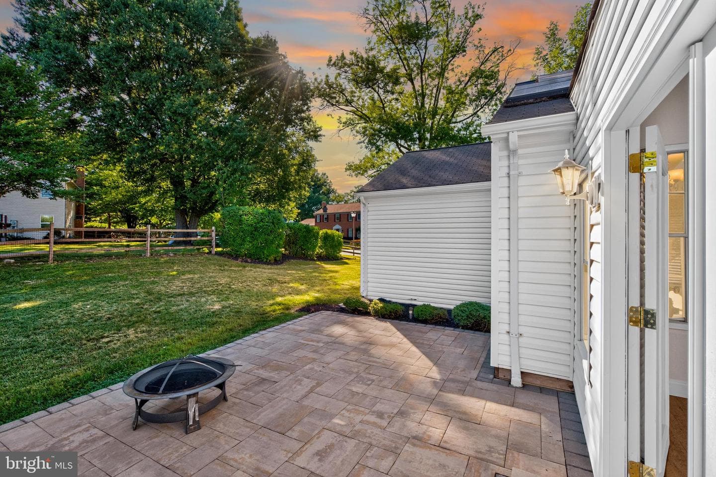 11000 Lopa Lane photo 30