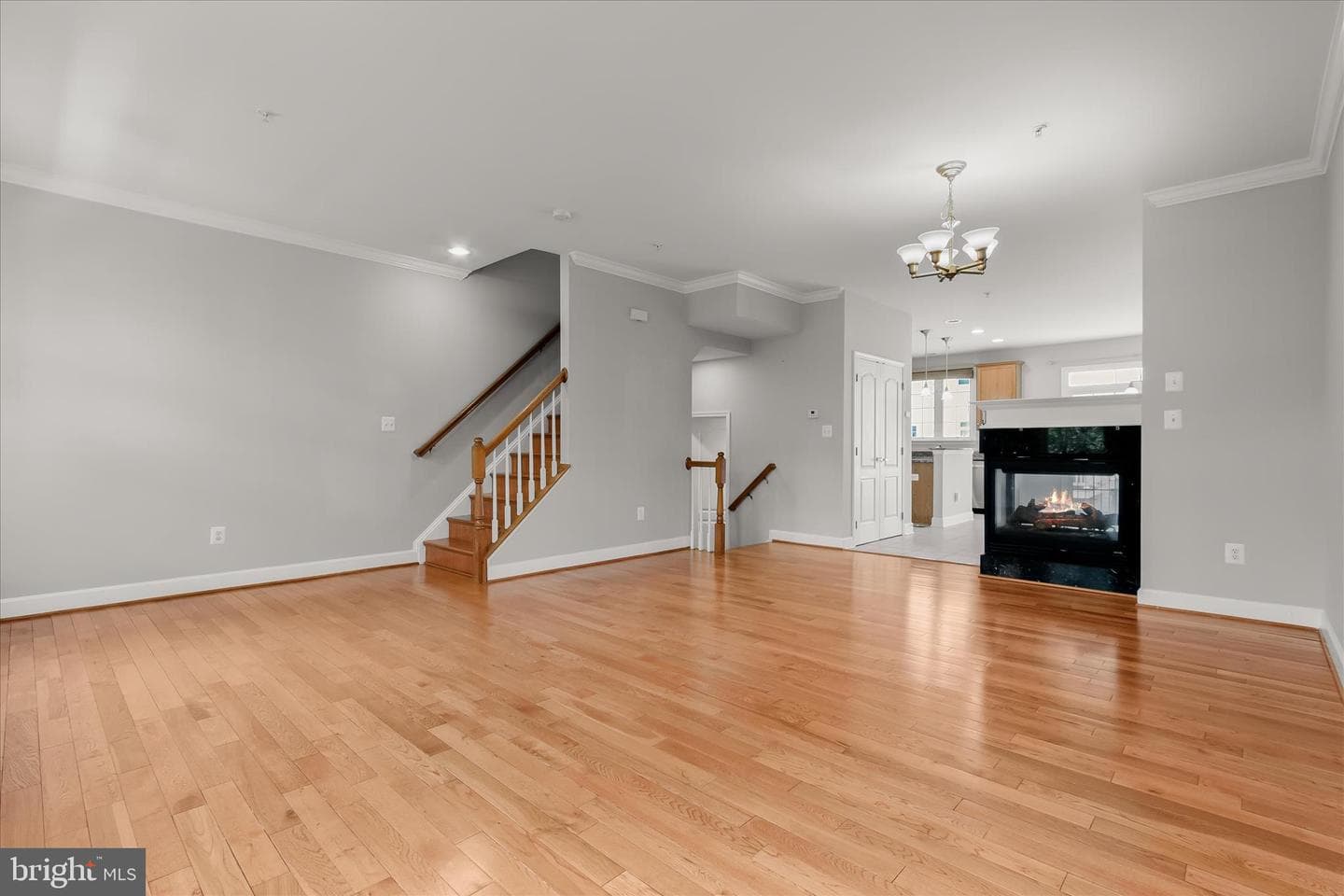 563 Pelican Ave photo 16