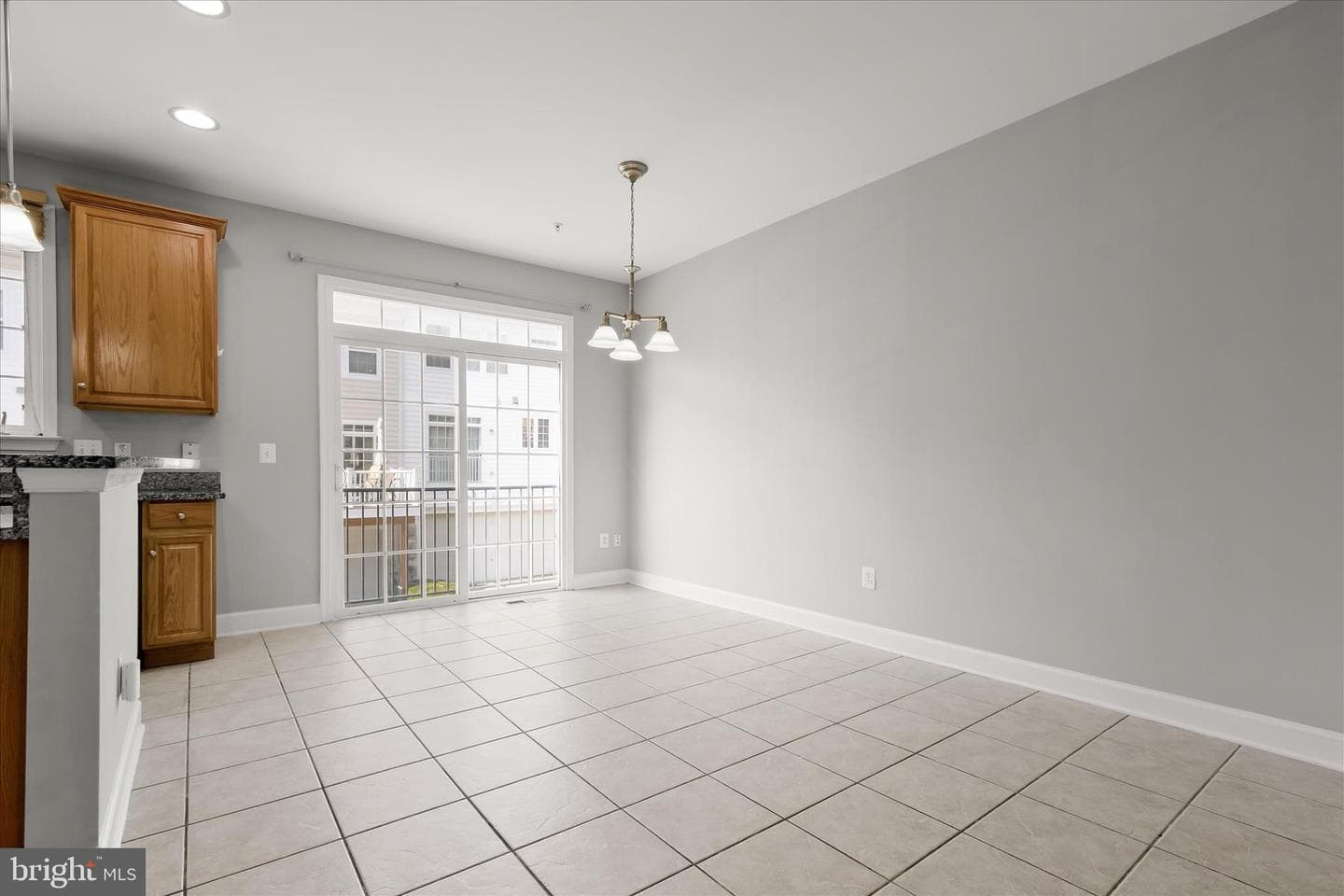 563 Pelican Ave photo 22