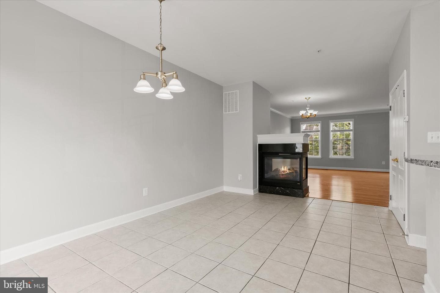 563 Pelican Ave photo 23