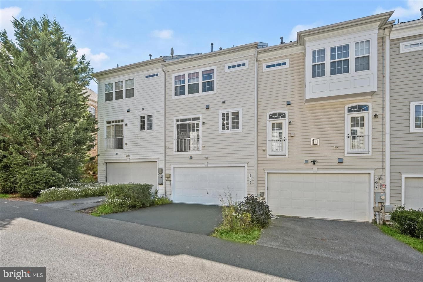 563 Pelican Ave photo 35
