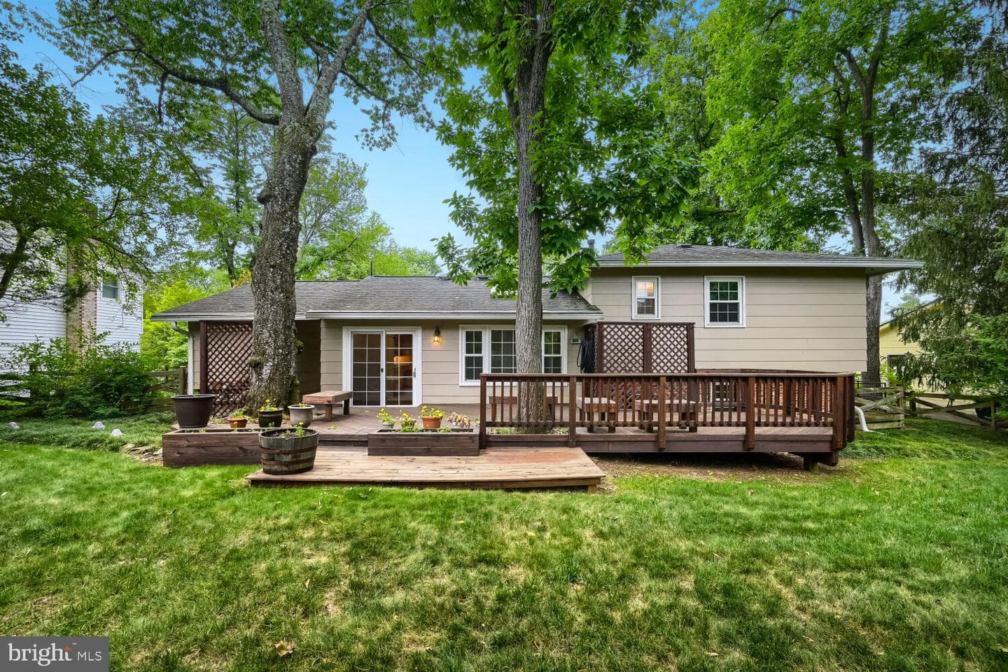 852 Diamond Drive photo 35