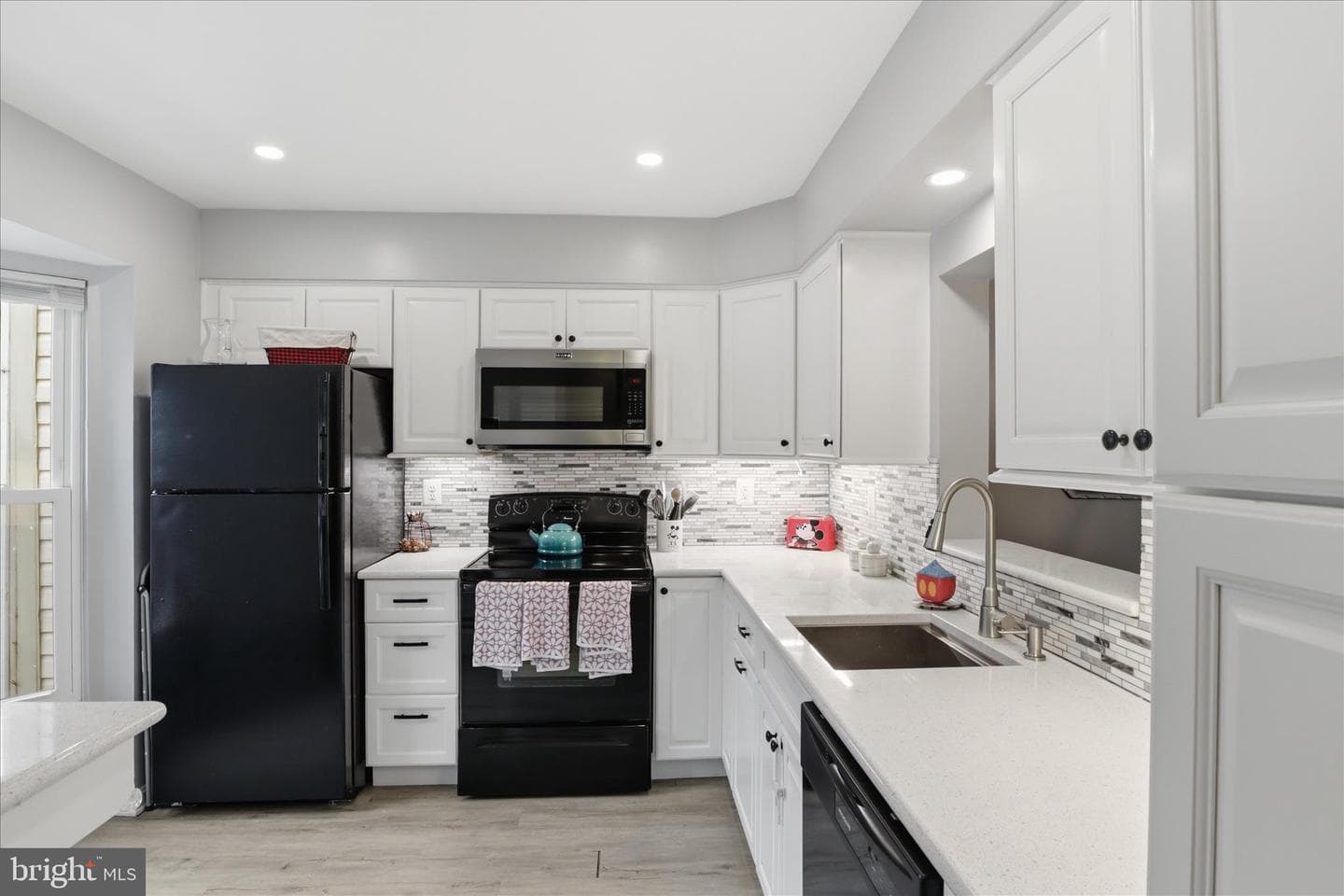 71 Kinsman View Circle photo 9
