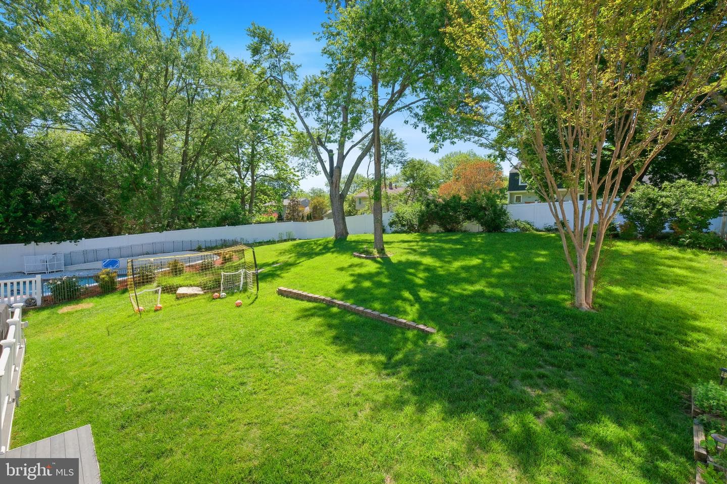 13716 Lockdale Road photo 38
