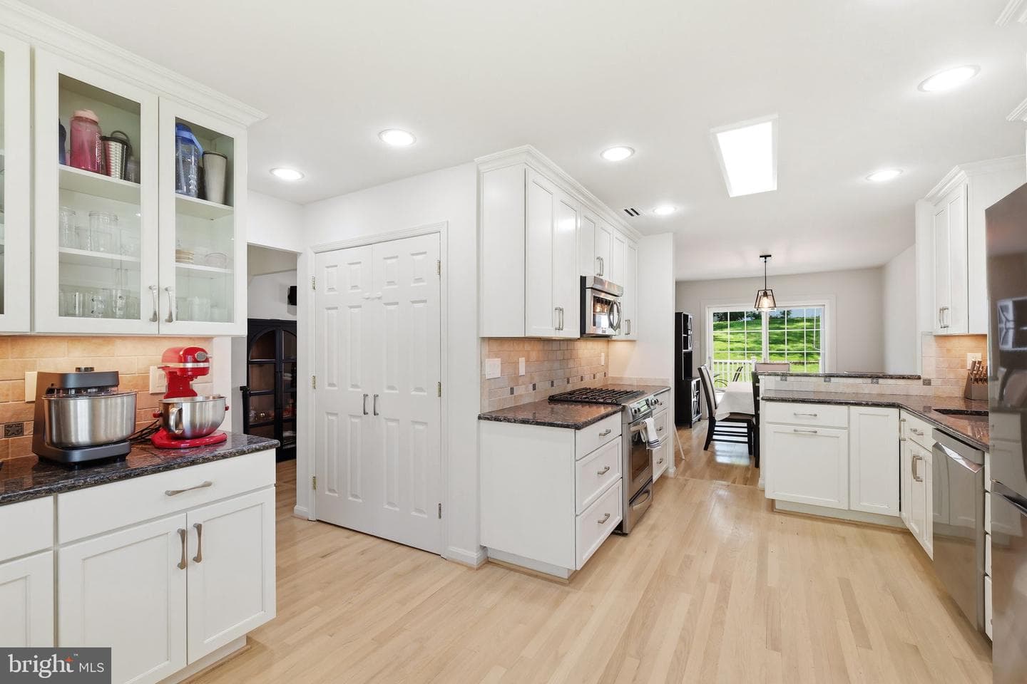 13716 Lockdale Road photo 5
