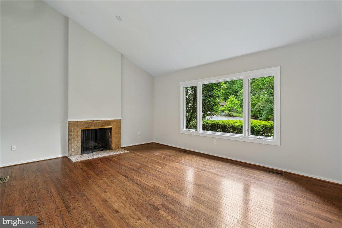 8026 Cypress Grove Lane photo 2
