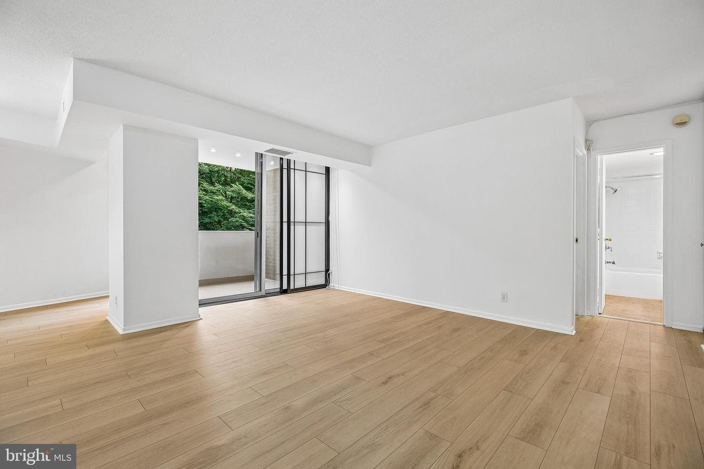 4601 N Park Avenue #210k photo 4