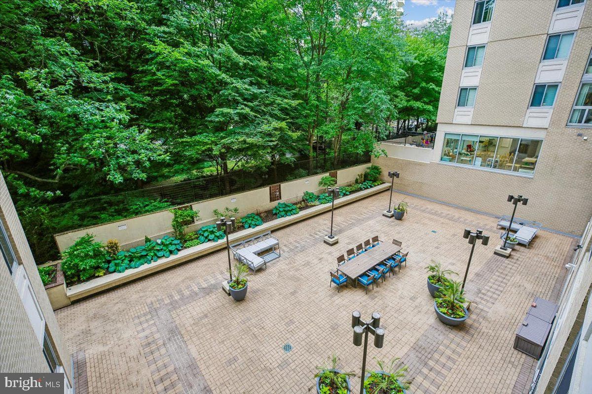 4601 N Park Avenue #210k photo 9