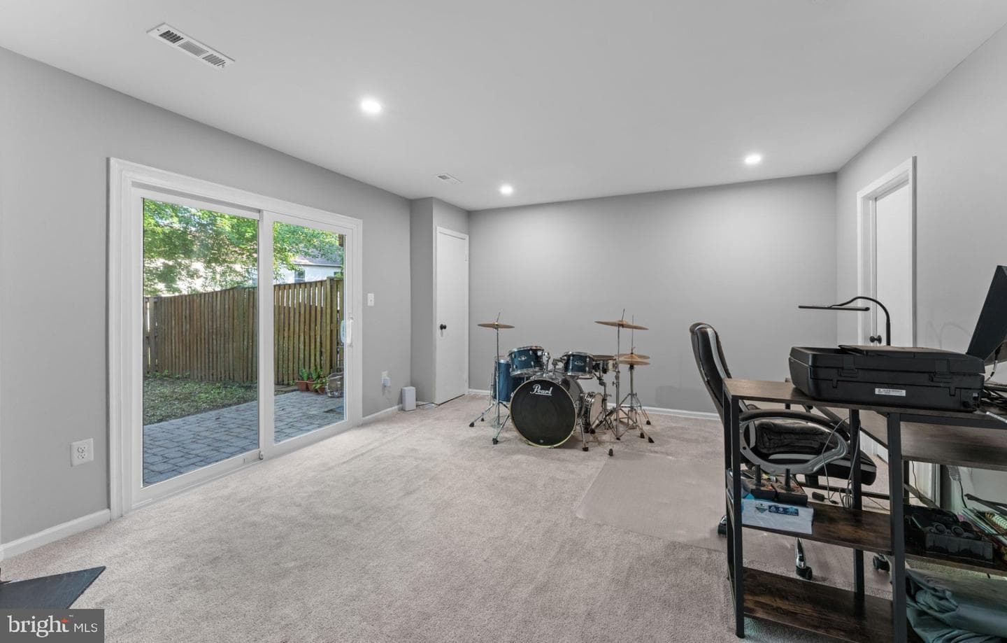 18867 Mcfarlin Drive photo 17