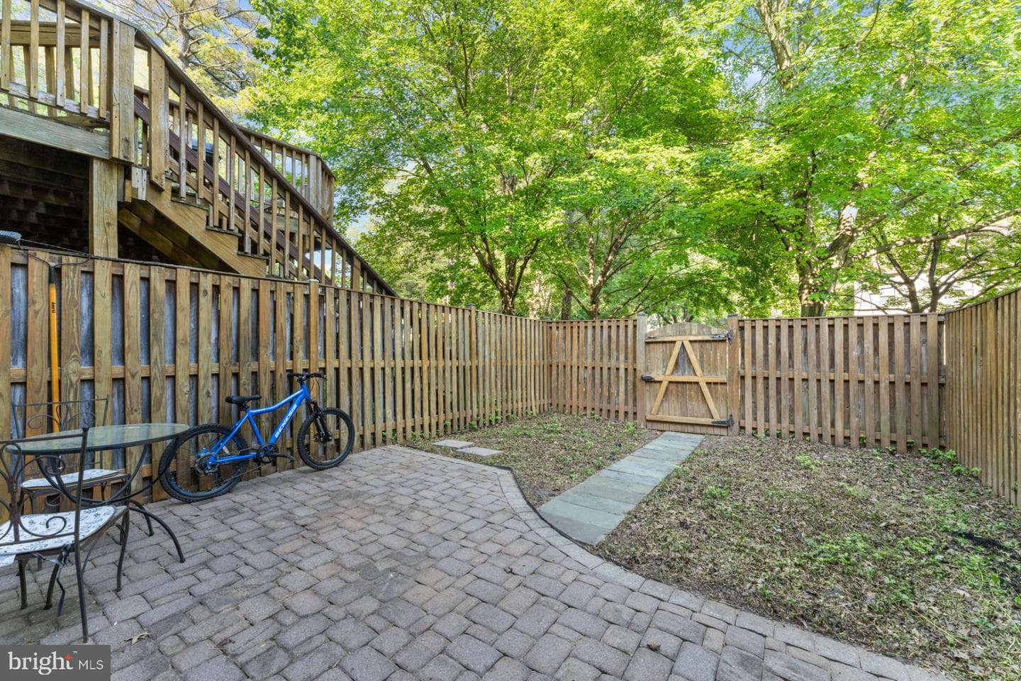 18867 Mcfarlin Drive photo 20