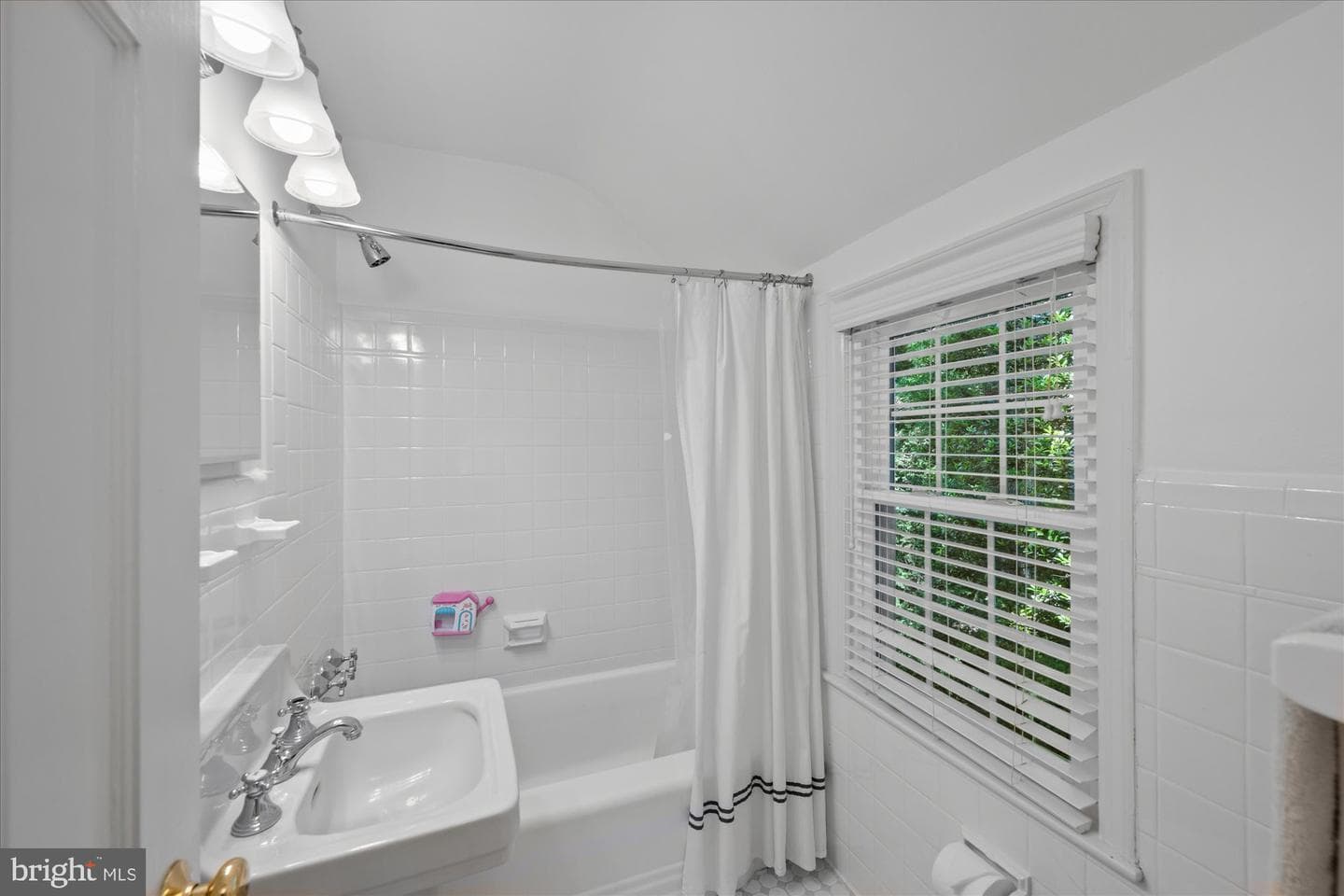 5901 Devonshire Drive photo 31