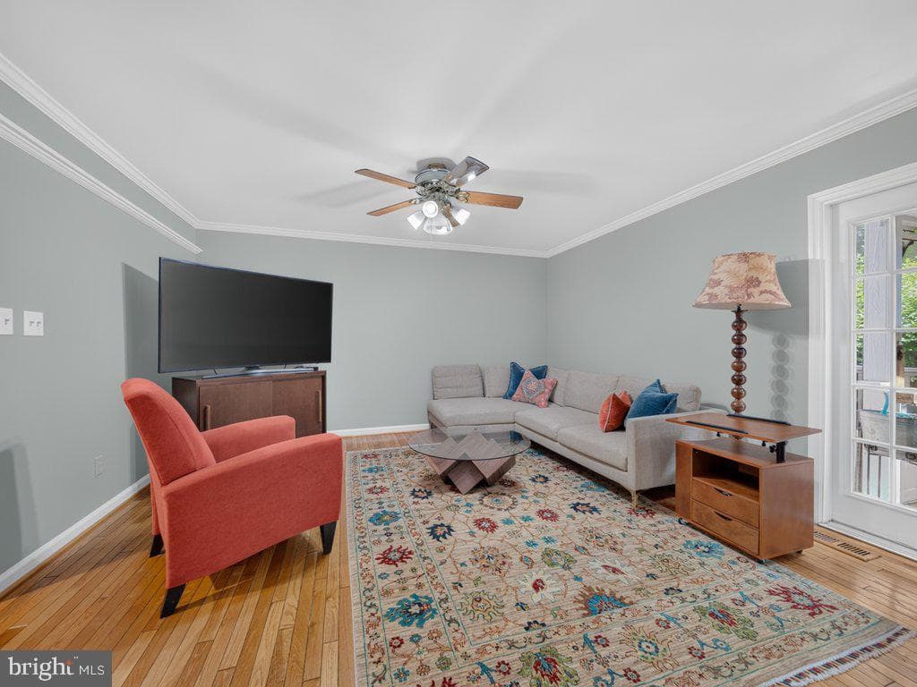 9413 Vineyard Haven Drive photo 14