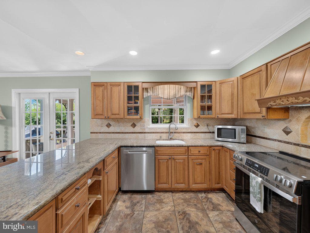 9413 Vineyard Haven Drive photo 22