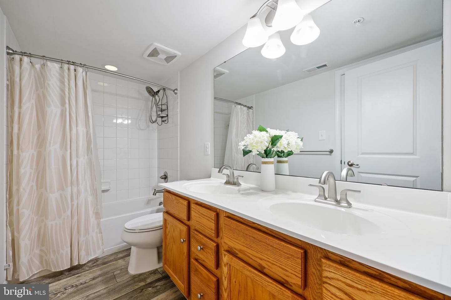 11601 Emerald Green Drive #906a photo 16