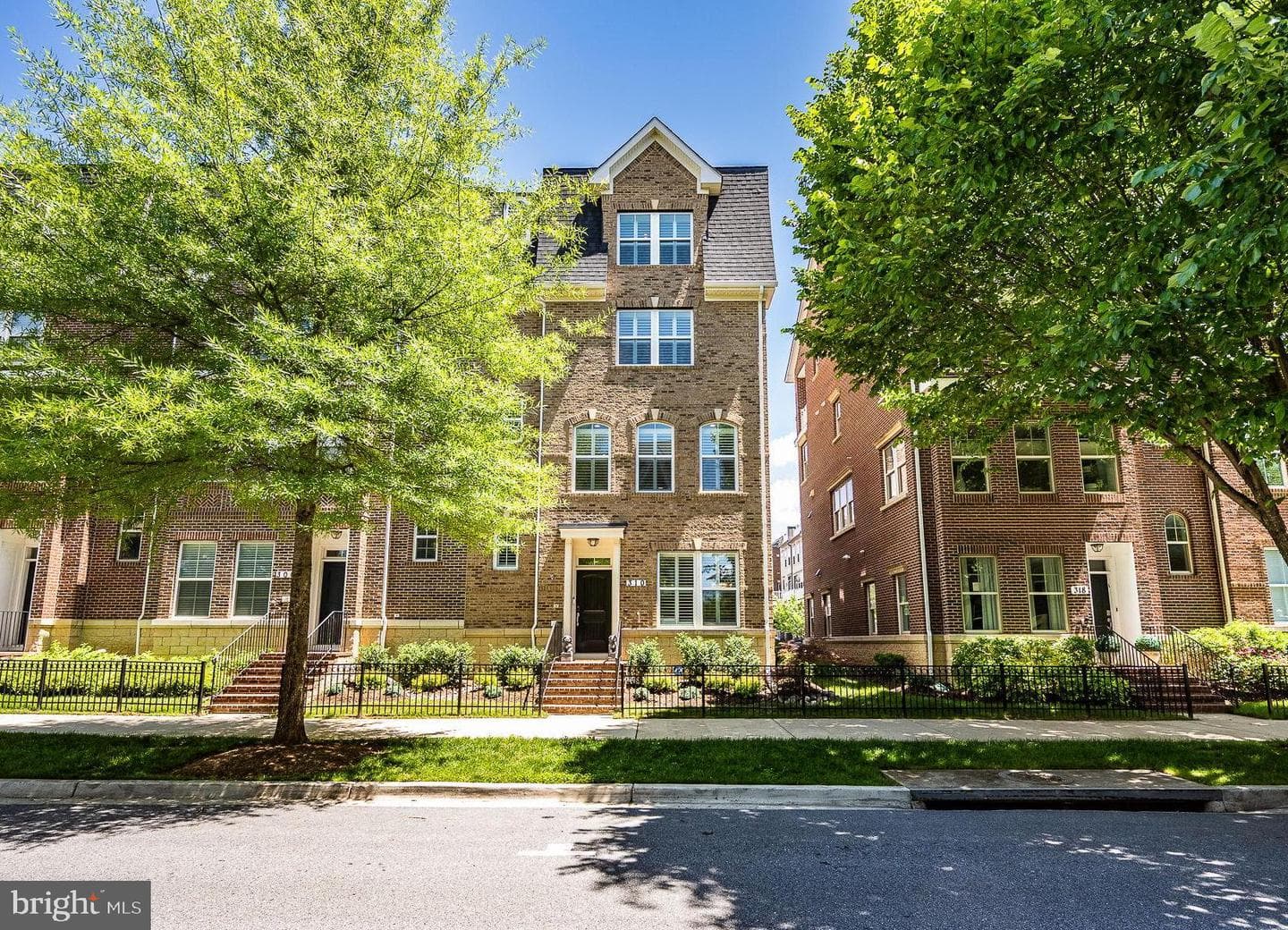 310 Crown Park Ave, Gaithersburg