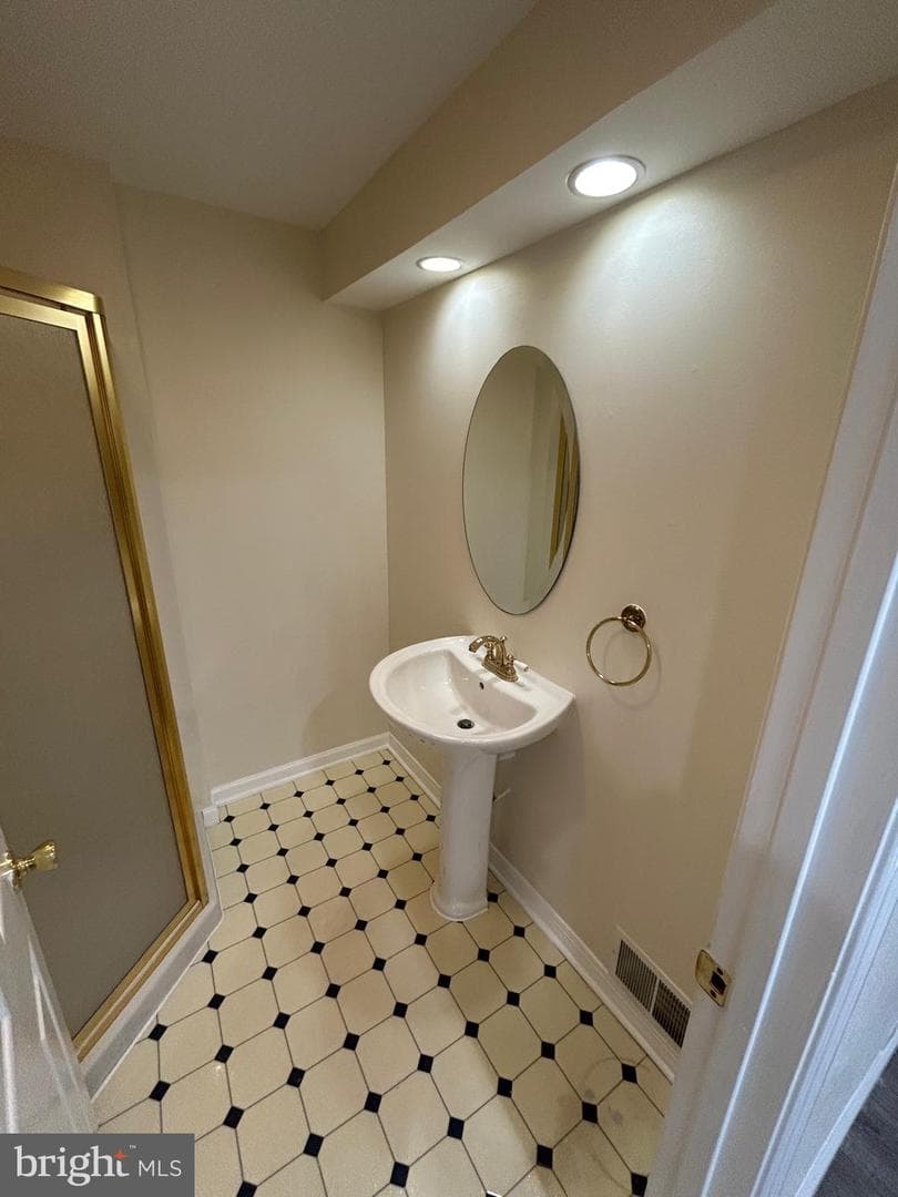 18527 Meadowland Terrace photo 41