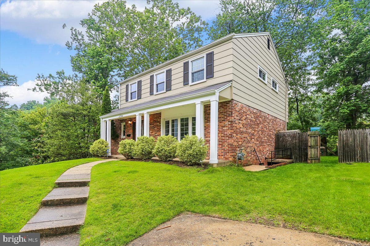 11704 Stonington Place photo 2