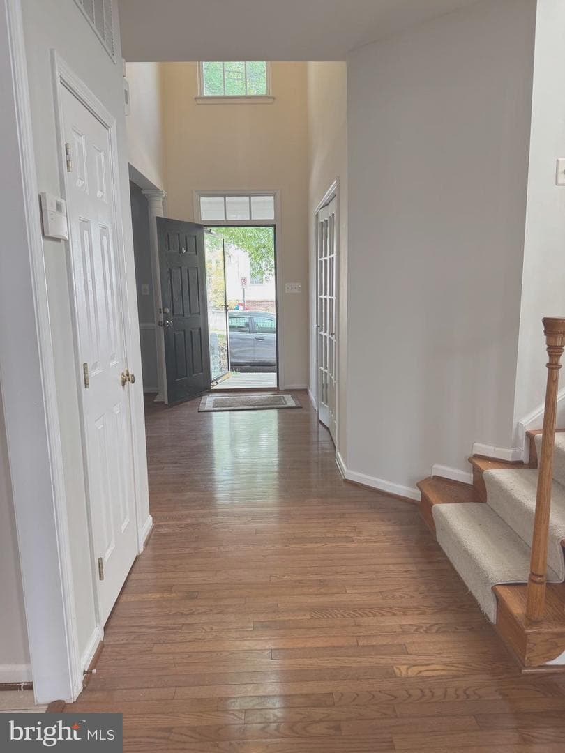 506 Leaning Oak Street photo 4