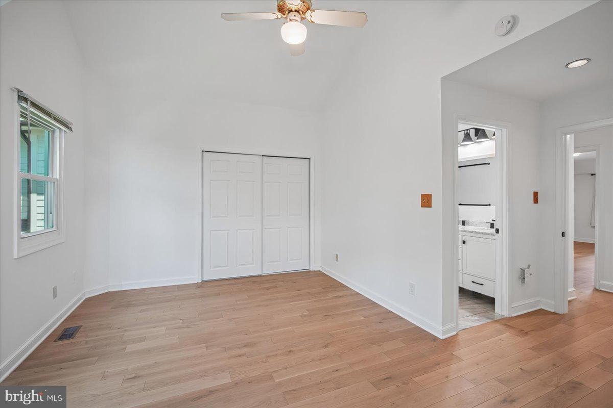 5304 Sherrill Avenue photo 15