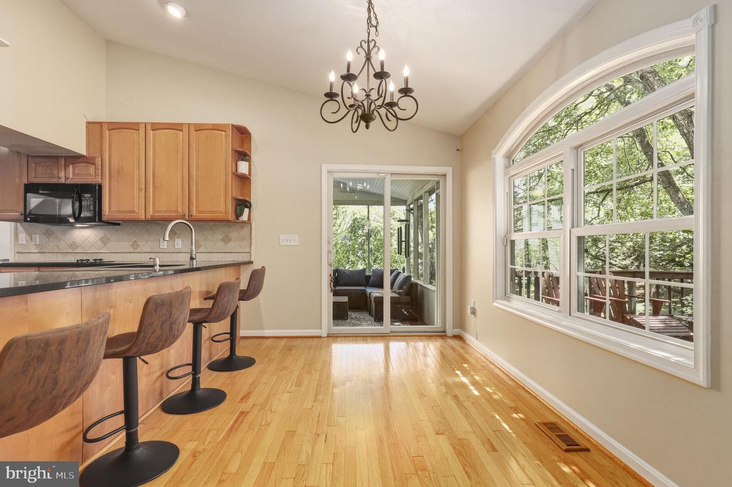 16605 Lescot Terrace photo 12