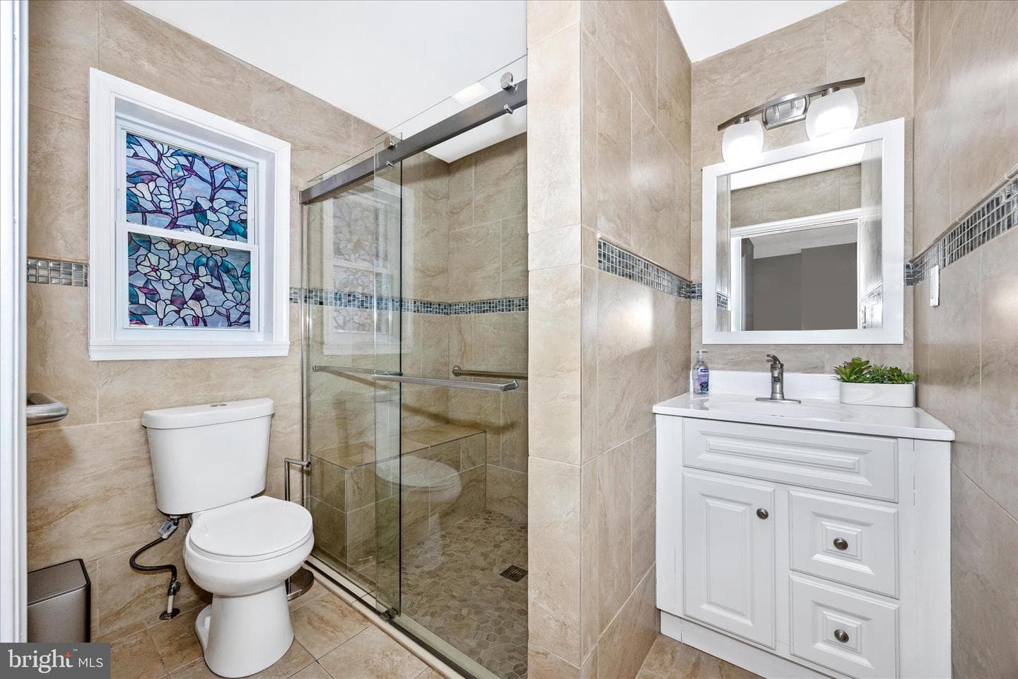 16215 Redland Road photo 21