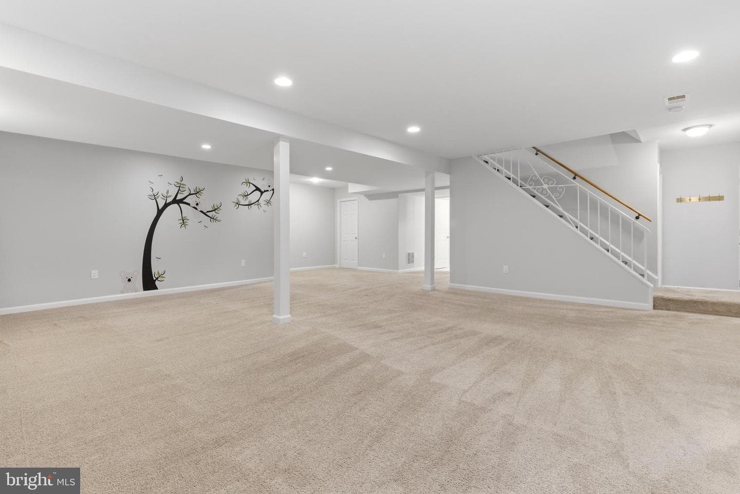 14114 Arctic Avenue photo 30