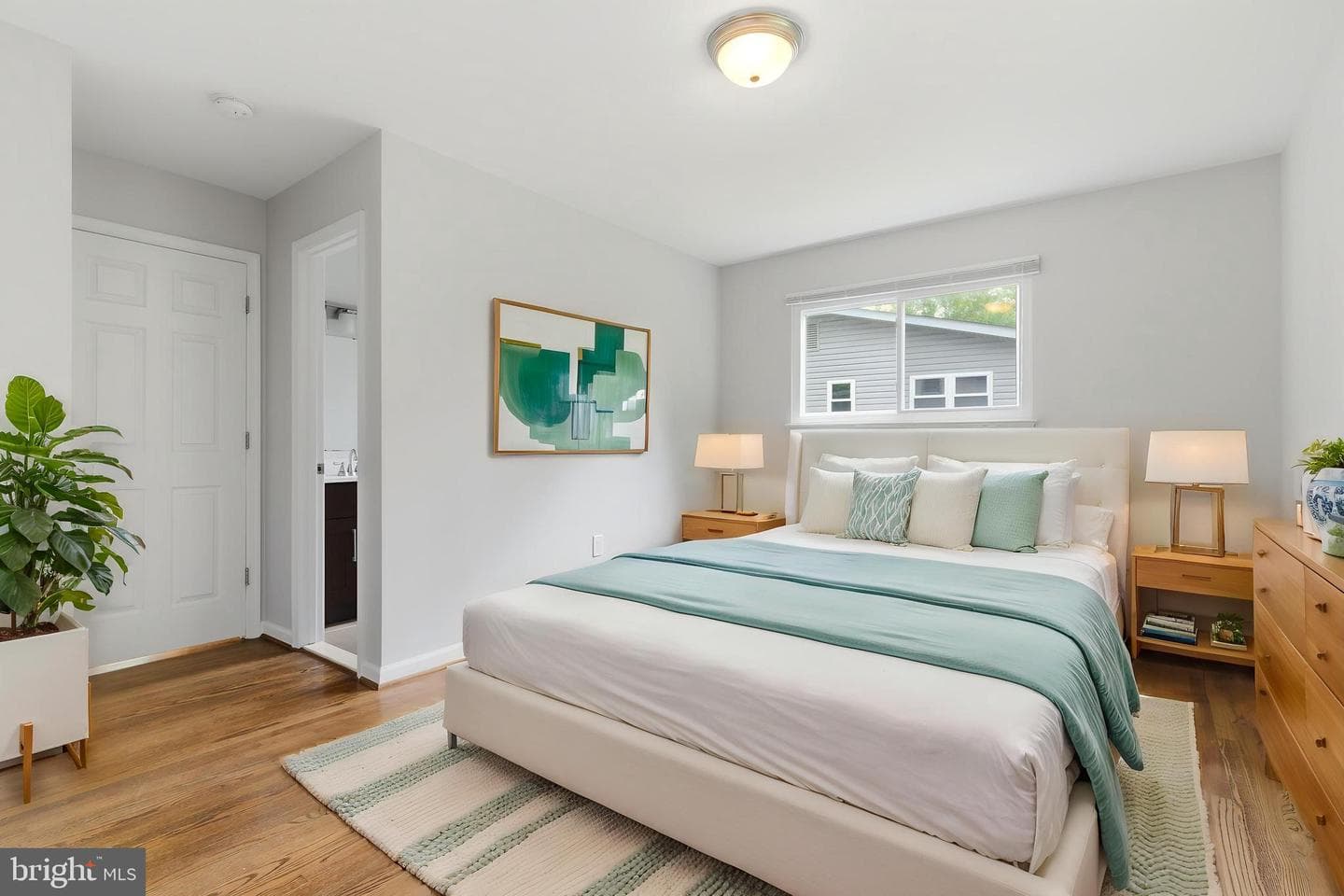 14114 Arctic Avenue photo 45