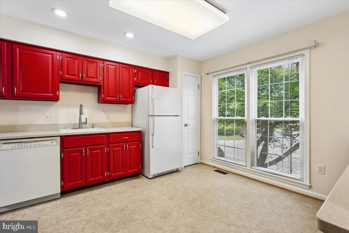 6024 Loganwood photo 29