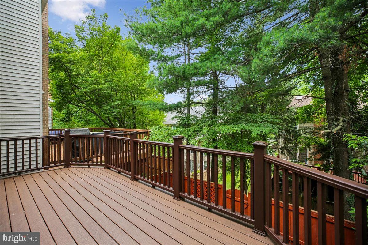 6024 Loganwood photo 35