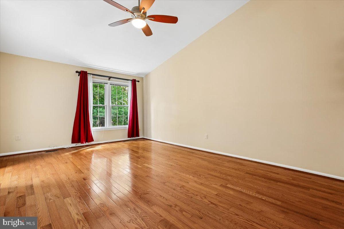 6024 Loganwood photo 42