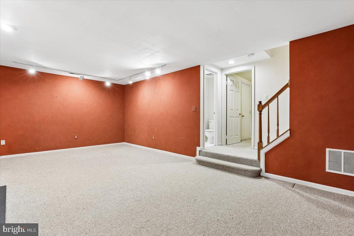 6024 Loganwood photo 61