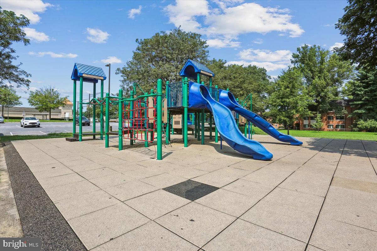 13204 Magellan Avenue photo 106