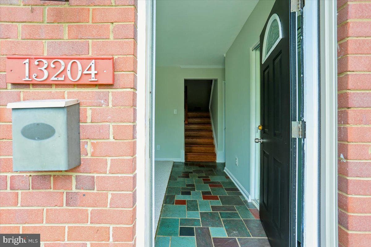 13204 Magellan Avenue photo 5