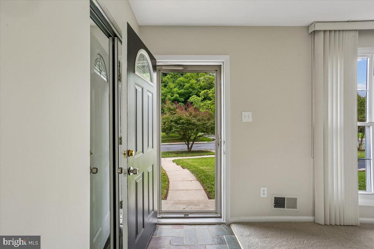13204 Magellan Avenue photo 6