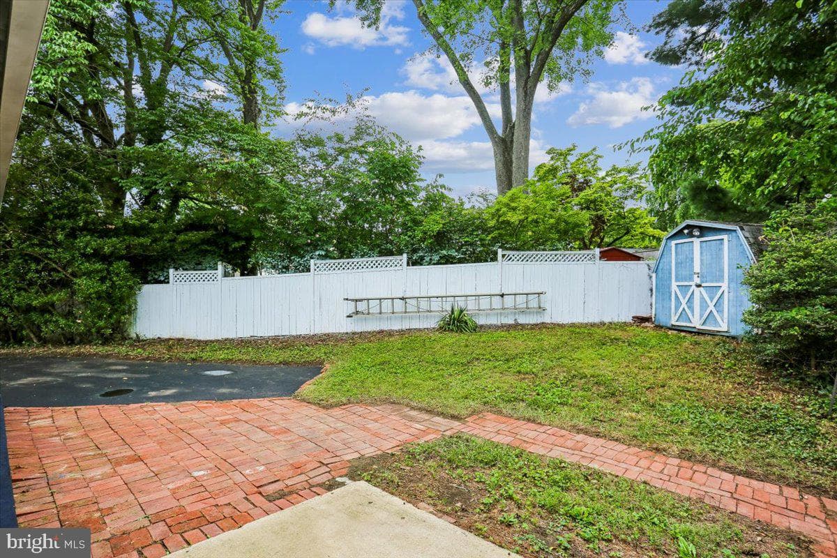 13204 Magellan Avenue photo 75