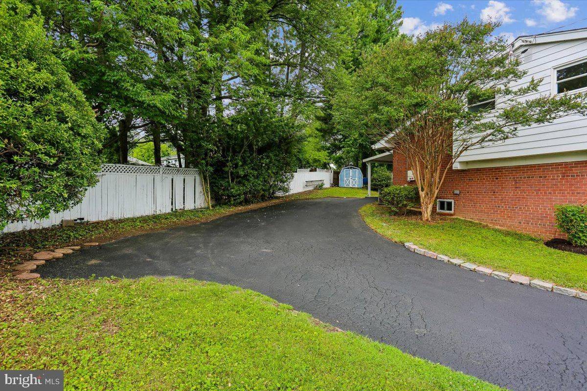 13204 Magellan Avenue photo 76