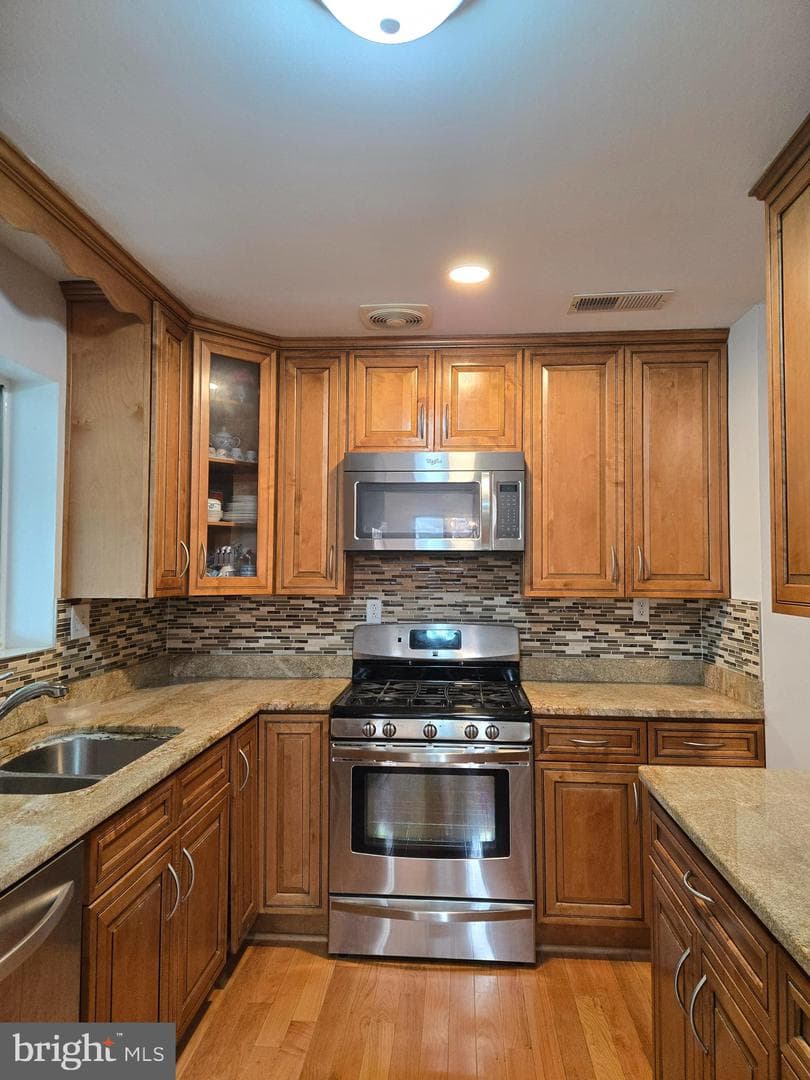 1802 Alberti Drive photo 5